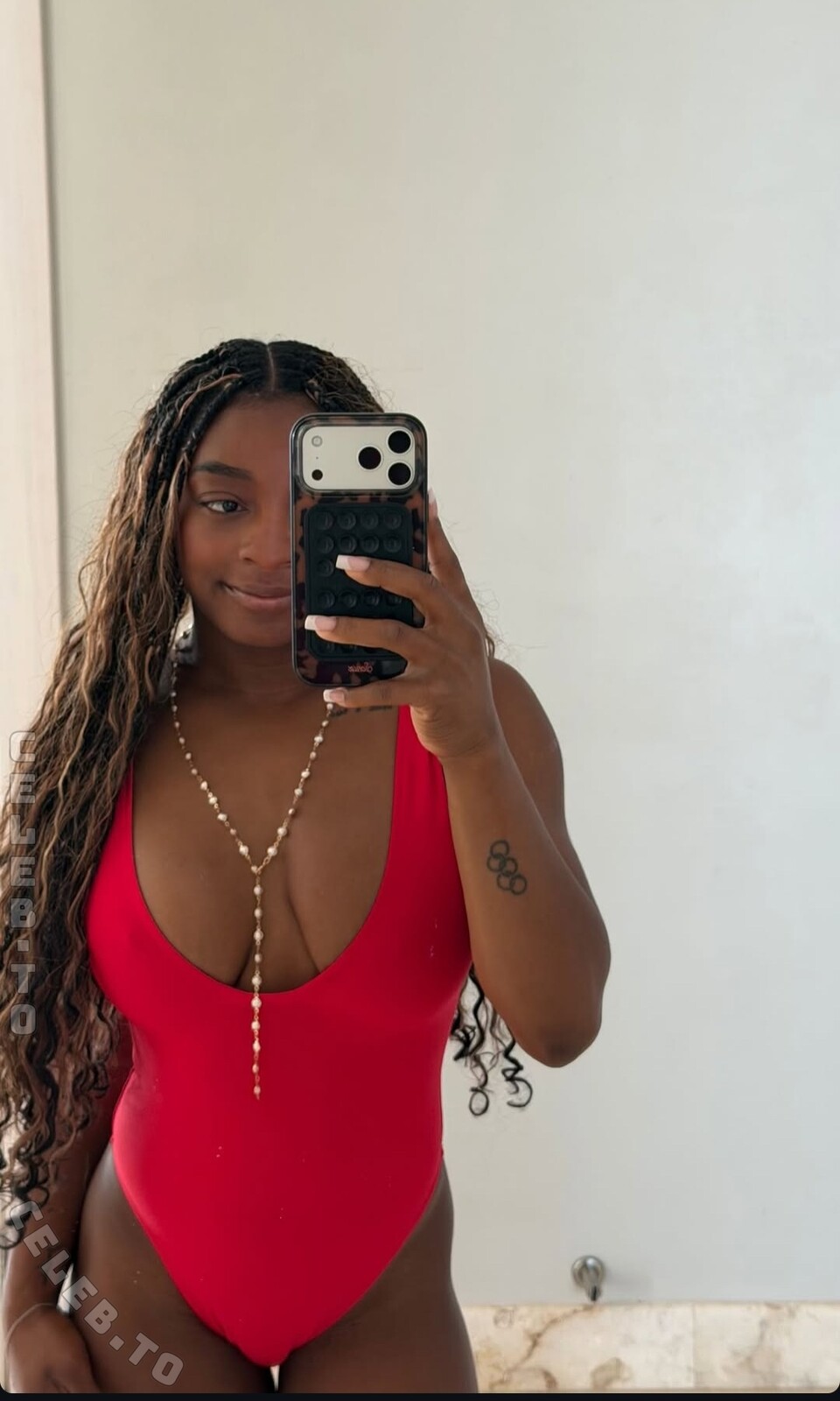 Simone Biles photo