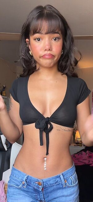 Simone Mitchell leaked photo #12
