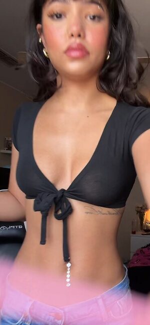 Simone Mitchell leaked photo #13