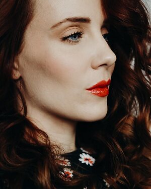 Simone Simons leaked photo #8