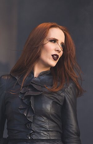 Simone Simons leaked photo #56
