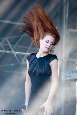 Simone Simons leaked photo #77