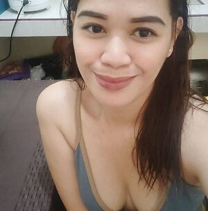 Simple tinay vlog filipina leaked photo #3