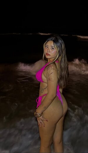 simranyonzon leaked photo #7