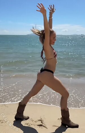 Sina Deinert Nude Leaked Photo #2