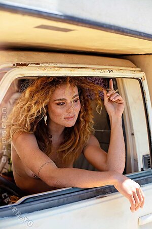 Sina Luxor Nude Leaked Photo #19