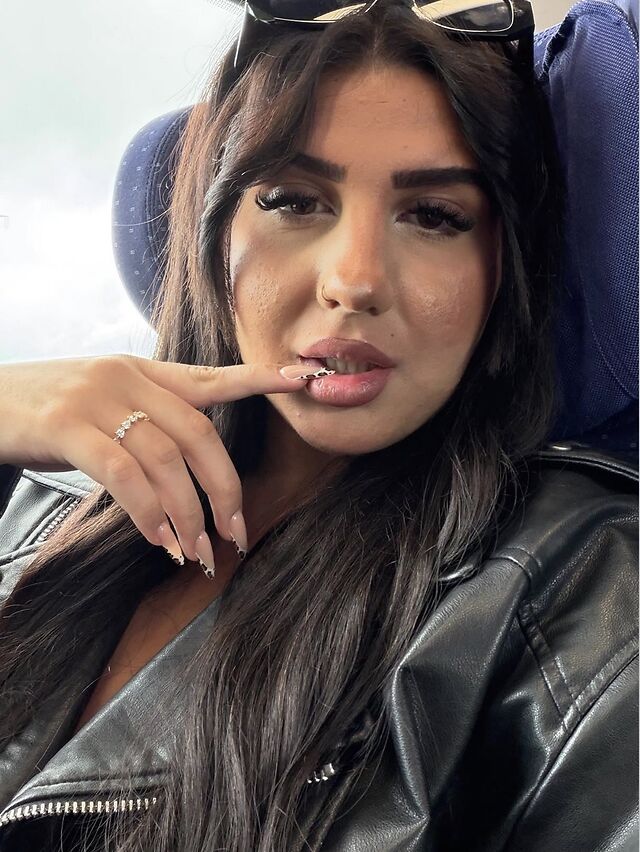 sinai is adorable leaked photos