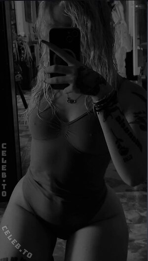 Sina_nck Nude Leaked Photo #2