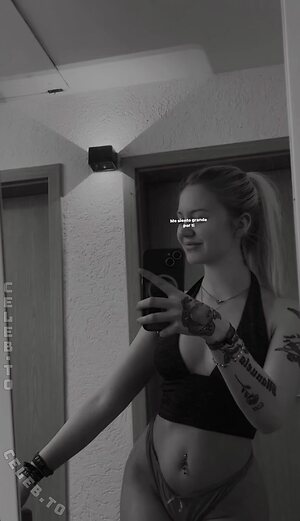 Sina_nck Nude Leaked Photo #8