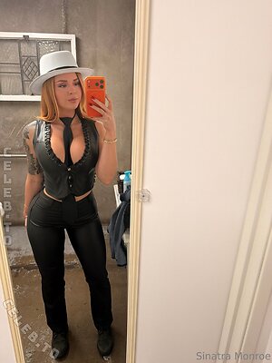 Sinatra monroe Nude Leaked Photo #66