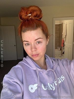 Sinatra monroe Nude Leaked Photo #76