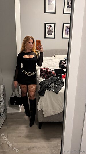 Sinatra monroe Nude Leaked Photo #185