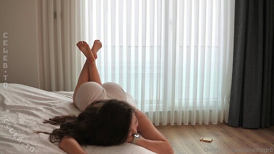 Sinem Özgür photo
