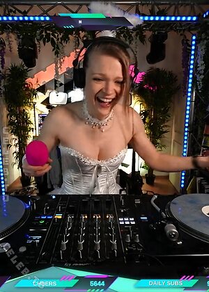 Sintica Nude Leaked Photo #11