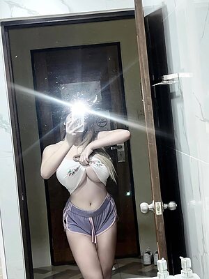 Sinyor Nude Leaked Photo #35