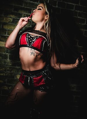 Sirena Linton leaked photo #10