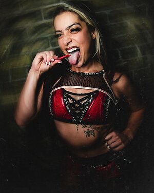 Sirena Linton leaked photo #12