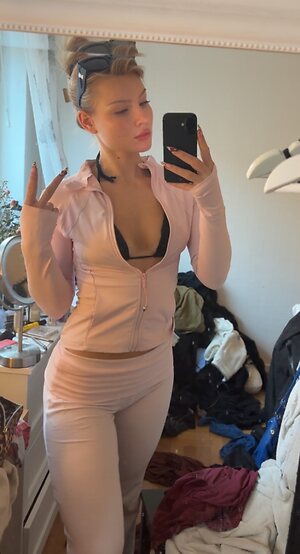 Siripiriniri leaked photo #5