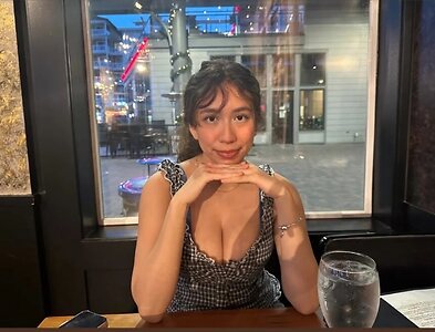 Sitting leaked photo #49