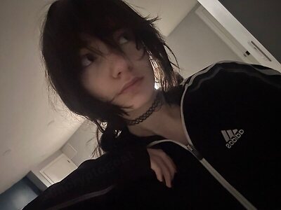 skaresaccount leaked photo #2