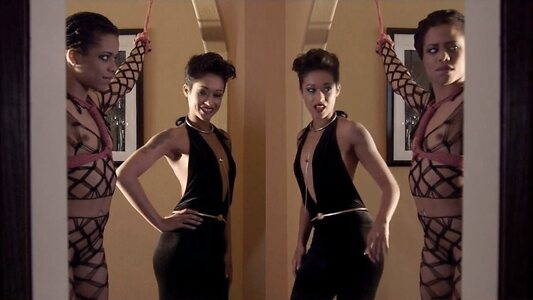 Skin Diamond leaked photo #36
