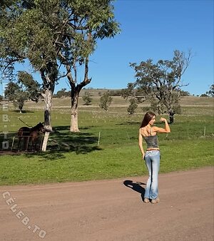 Skyla Rudd leaked photo #4