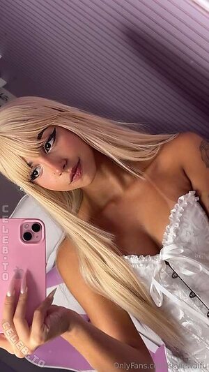 skylewaifu Nude Leaked Photo #15