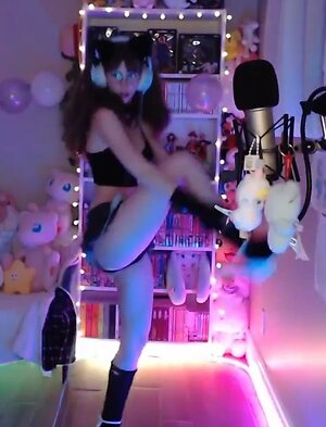 Skymi_chan leaked photo #9