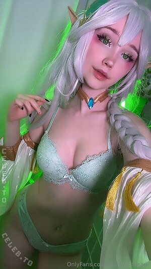 SleepyDinosaur Nude Leaked Photo #275