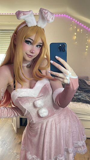 SleepyDinosaur Nude Leaked Photo #459