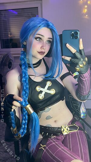 SleepyDinosaur Nude Leaked Photo #477