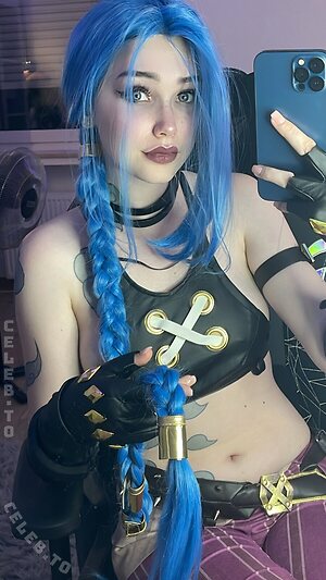 SleepyDinosaur Nude Leaked Photo #478