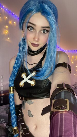 SleepyDinosaur Nude Leaked Photo #485