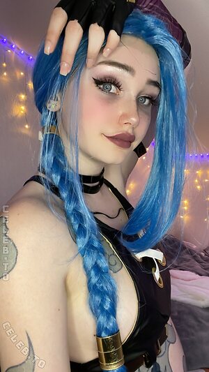 SleepyDinosaur Nude Leaked Photo #486