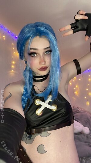 SleepyDinosaur Nude Leaked Photo #493