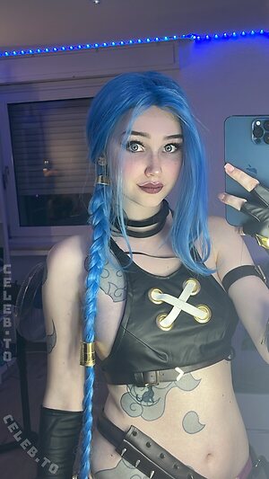 SleepyDinosaur Nude Leaked Photo #498