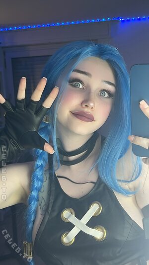 SleepyDinosaur Nude Leaked Photo #499