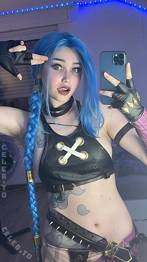 SleepyDinosaur Nude Leaked Photo #512