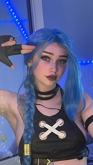 SleepyDinosaur Nude Leaked Photo #520