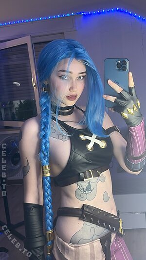 SleepyDinosaur Nude Leaked Photo #525