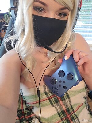 Smol.Minxy leaked photo #11