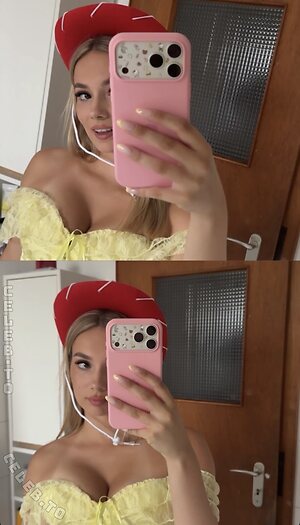 Snipsska Nude Leaked Photo #11