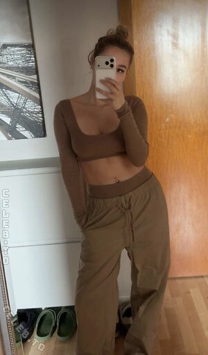 Snipsska Nude Leaked Photo #18