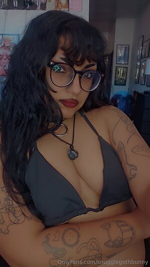 SnuggleGothBunny leaked photo #32
