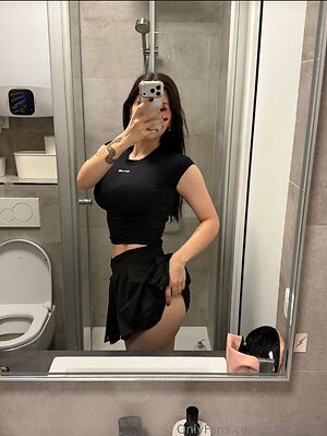Sofi Maure leaked photo #81