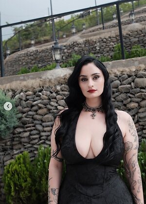Sofi Mdivnishvili leaked photo #2