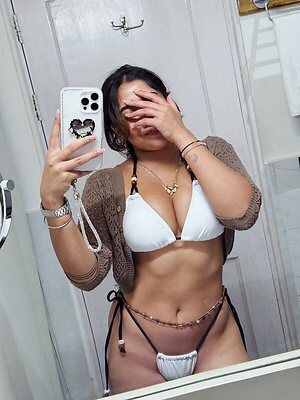 Sofia Ansari leaked photo #29