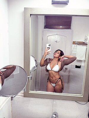 Sofia Ansari leaked photo #32