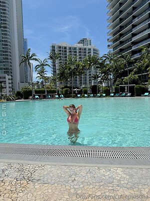 Sofia Bevarly leaked photo #25