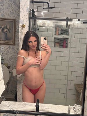 Sofia Crnilovic Nude Leaked Photo #7